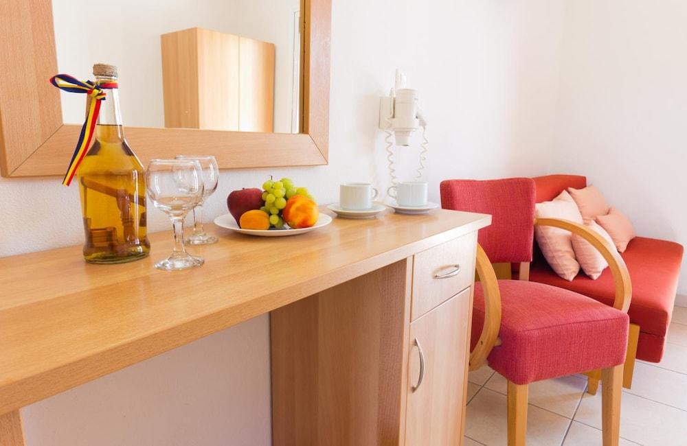 Filia Hotel And Apartments Тасос Экстерьер фото